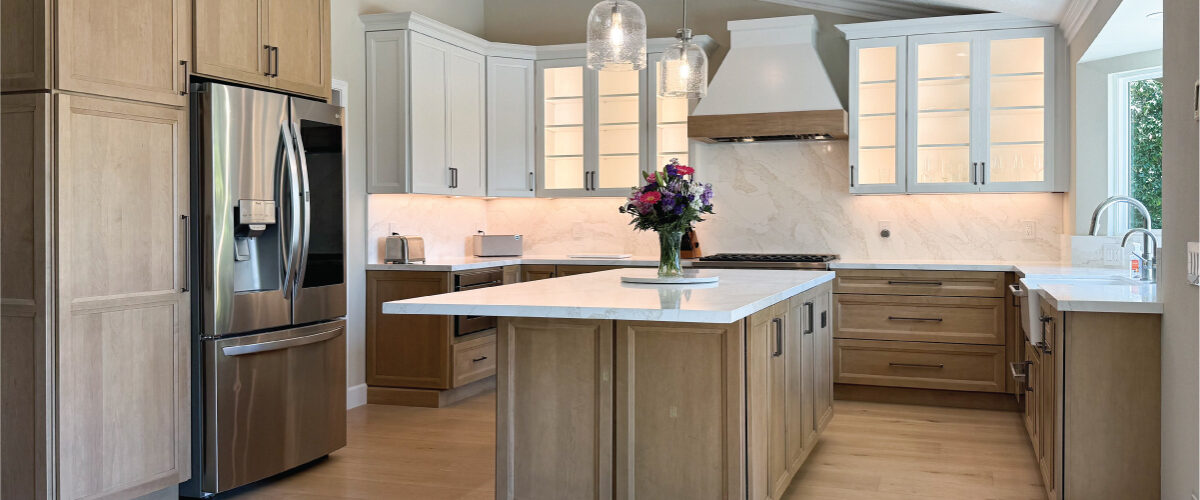 Warm Transitional Kitchen Design